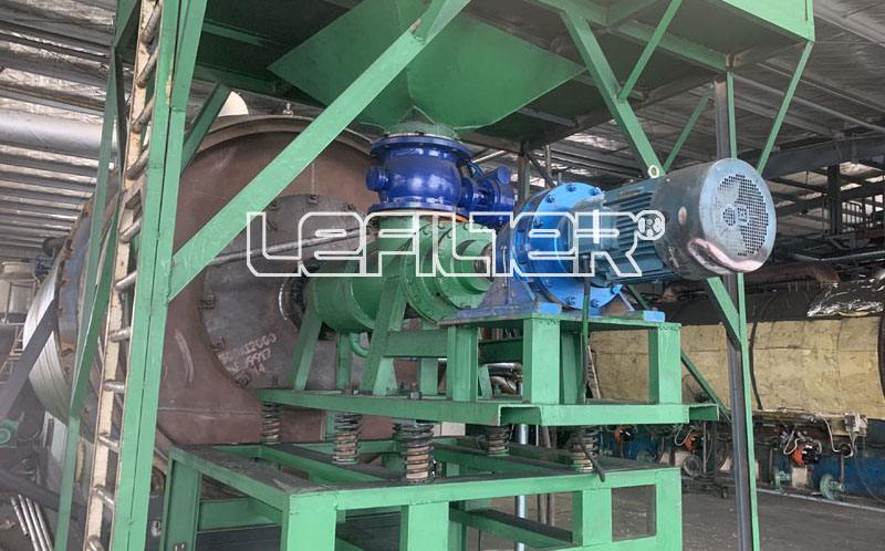 湖北某地順利投產(chǎn)的半連續(xù)式廢輪胎煉油項(xiàng)目 湖北某地順利投產(chǎn)的半連續(xù)式廢輪胎煉油項(xiàng)目