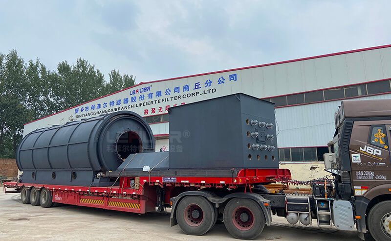 連續(xù)式煉油設(shè)備裝車(chē)實(shí)拍 連續(xù)式煉油設(shè)備裝車(chē)實(shí)拍