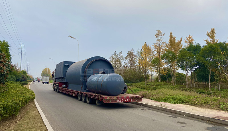 廢輪胎煉油設(shè)備裝車(chē)發(fā)出
